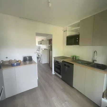 Cosy アパートホテル 4*