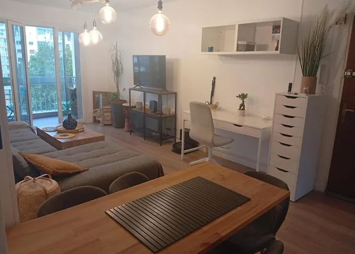 Cosy Aparthotel 3*